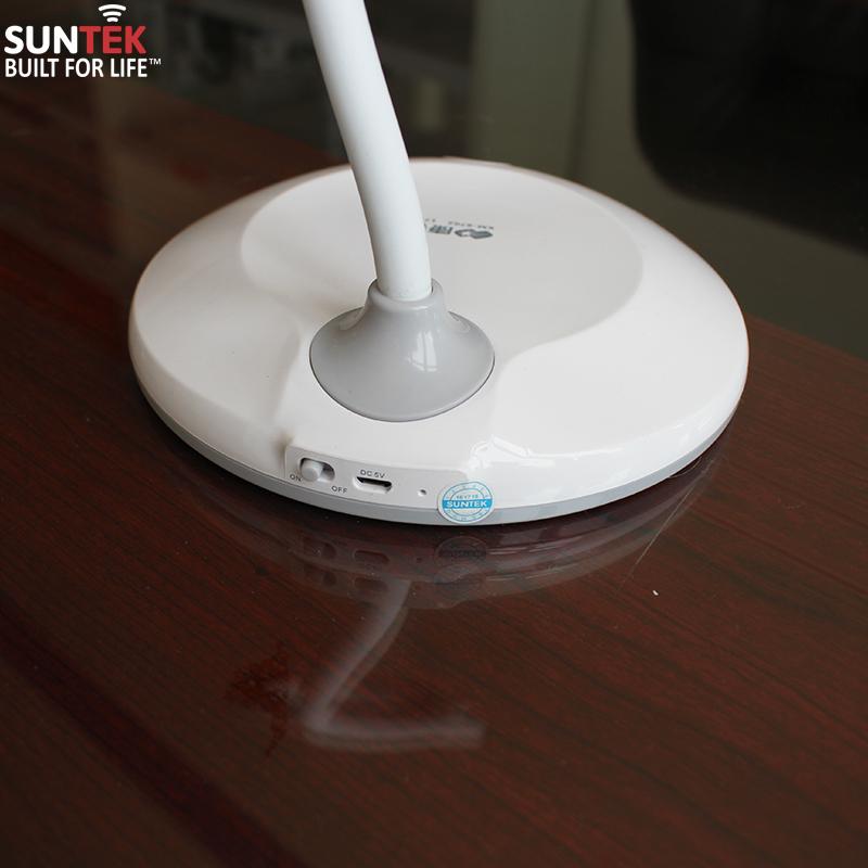 Đèn LED để bàn tích điện thông minh SUNTEK KM-6702
