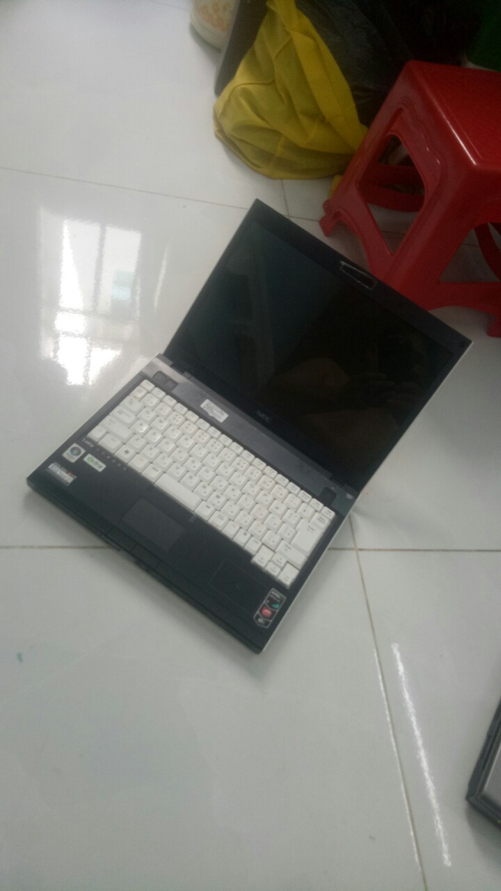 LAPTOP NEC, mini trắng đen