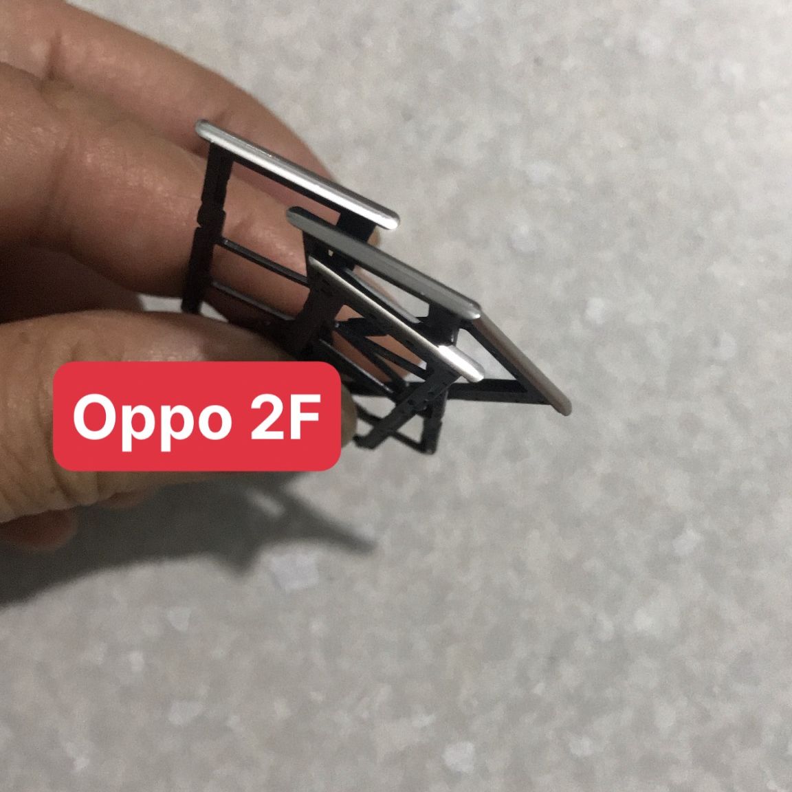 Khay sim oppo reno 2f