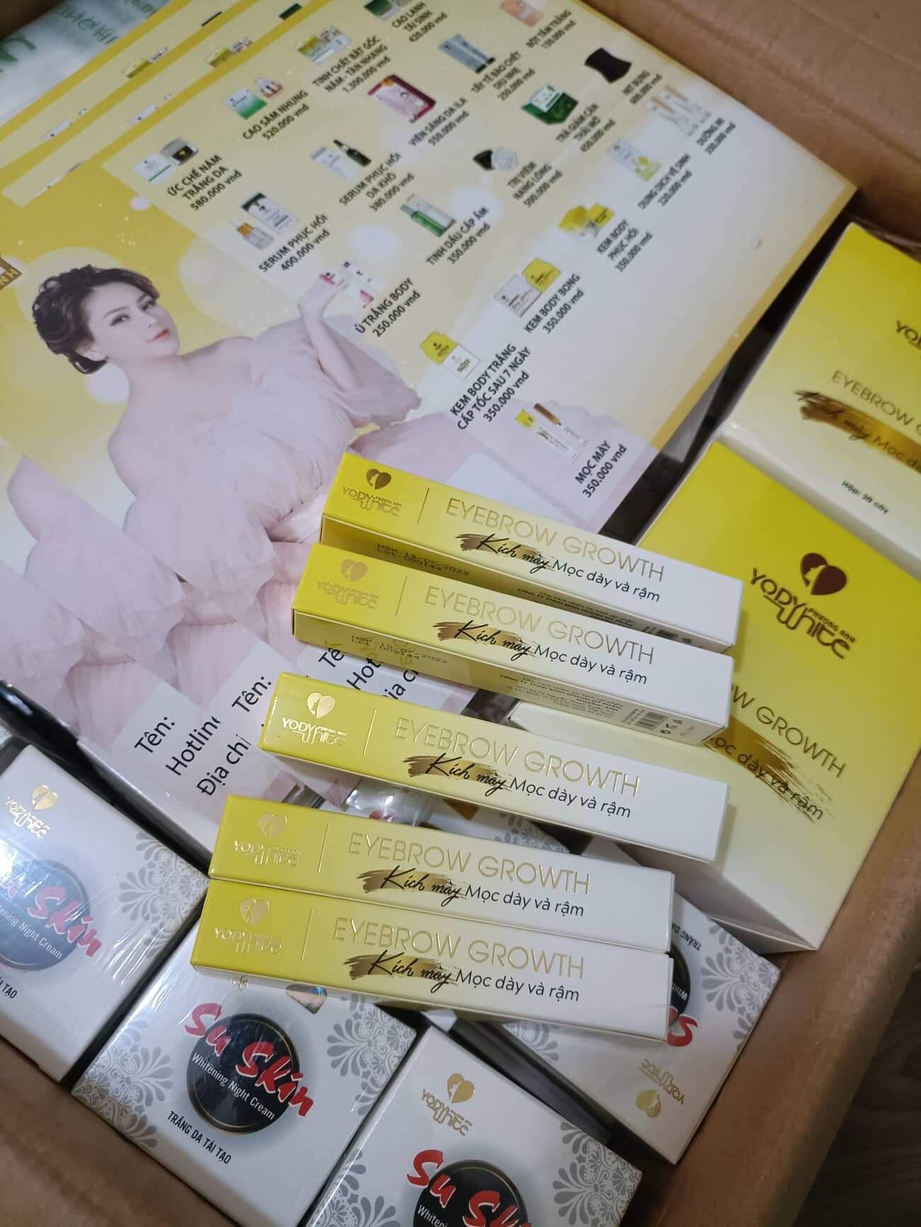 Dưỡng mày Phương Anh