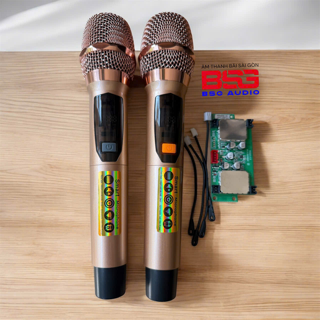 Micro loa kéo Đa năng UHF  T9909- loại 1