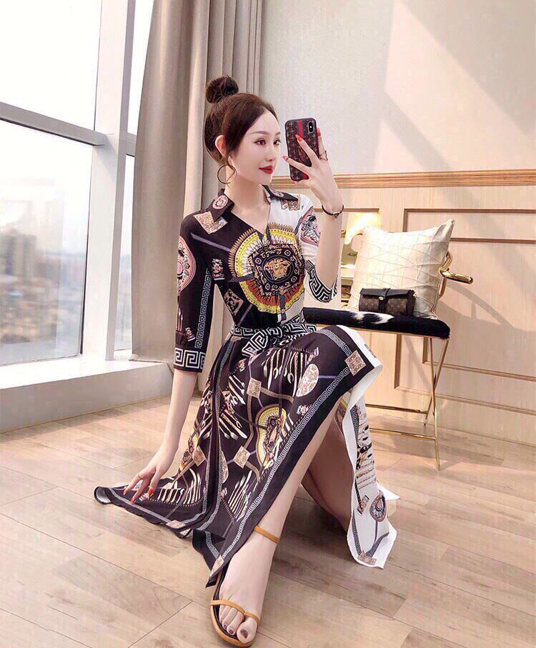 ĐẦM LỤA SƠ MI HỌA TIẾT TRỐNG ĐỒNG CAO CẤP - K290136