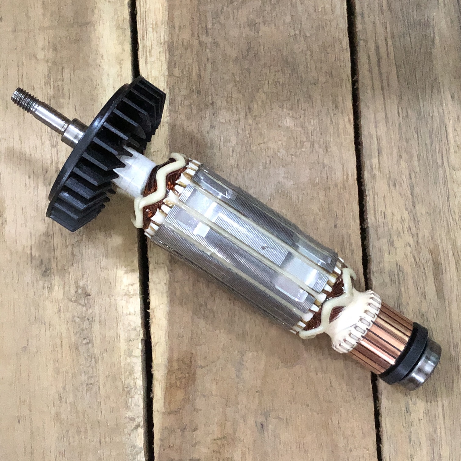 AC220-240V Armature Rotor for MAKITA 515613-9 518870-8 510107-9 9558NB 9556NB 9556HN 9558HN 9557NB 9557HN 9556HNG 9558NBR