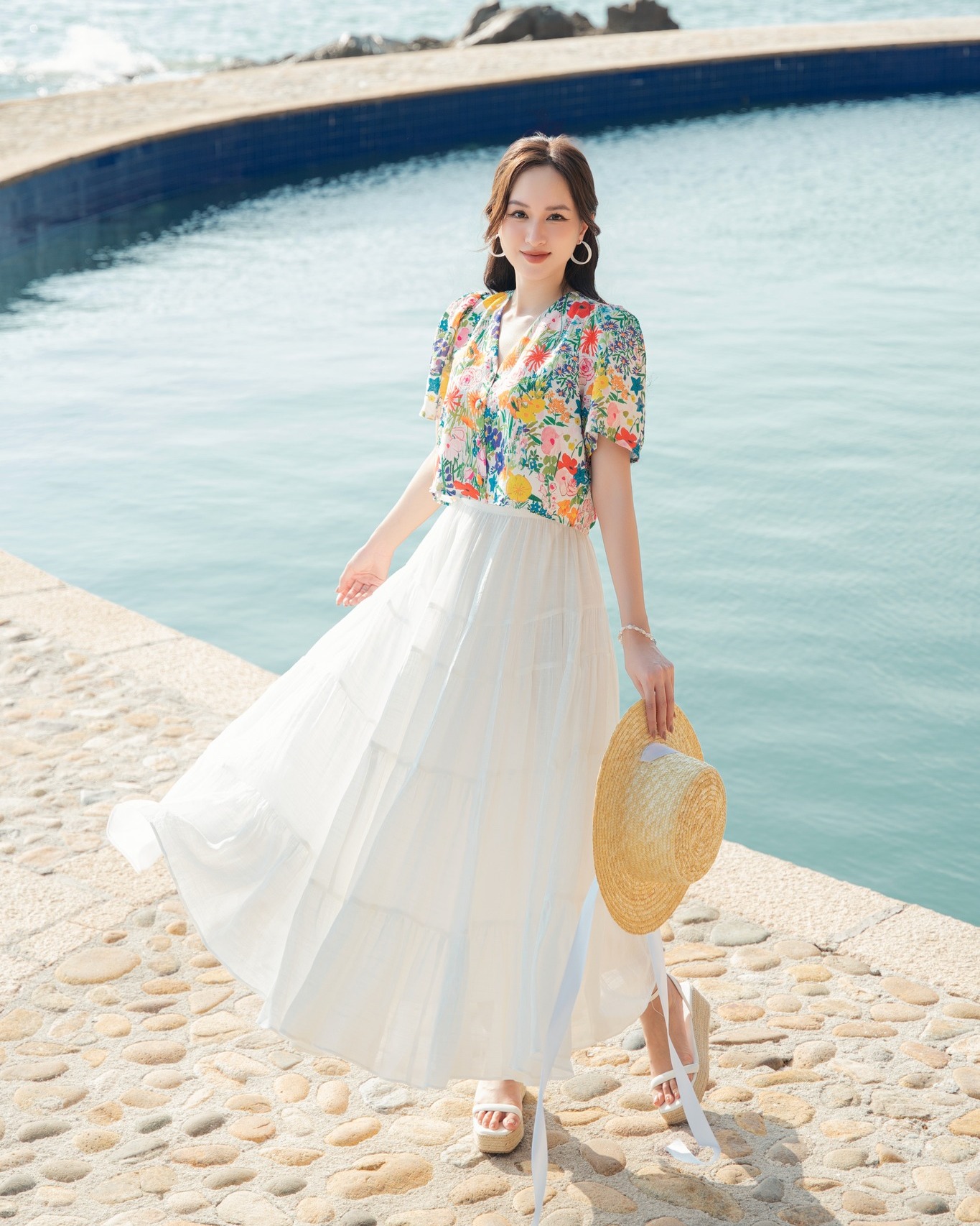 OLV - Áo croptop hoa ngắn Meara Fleur Top