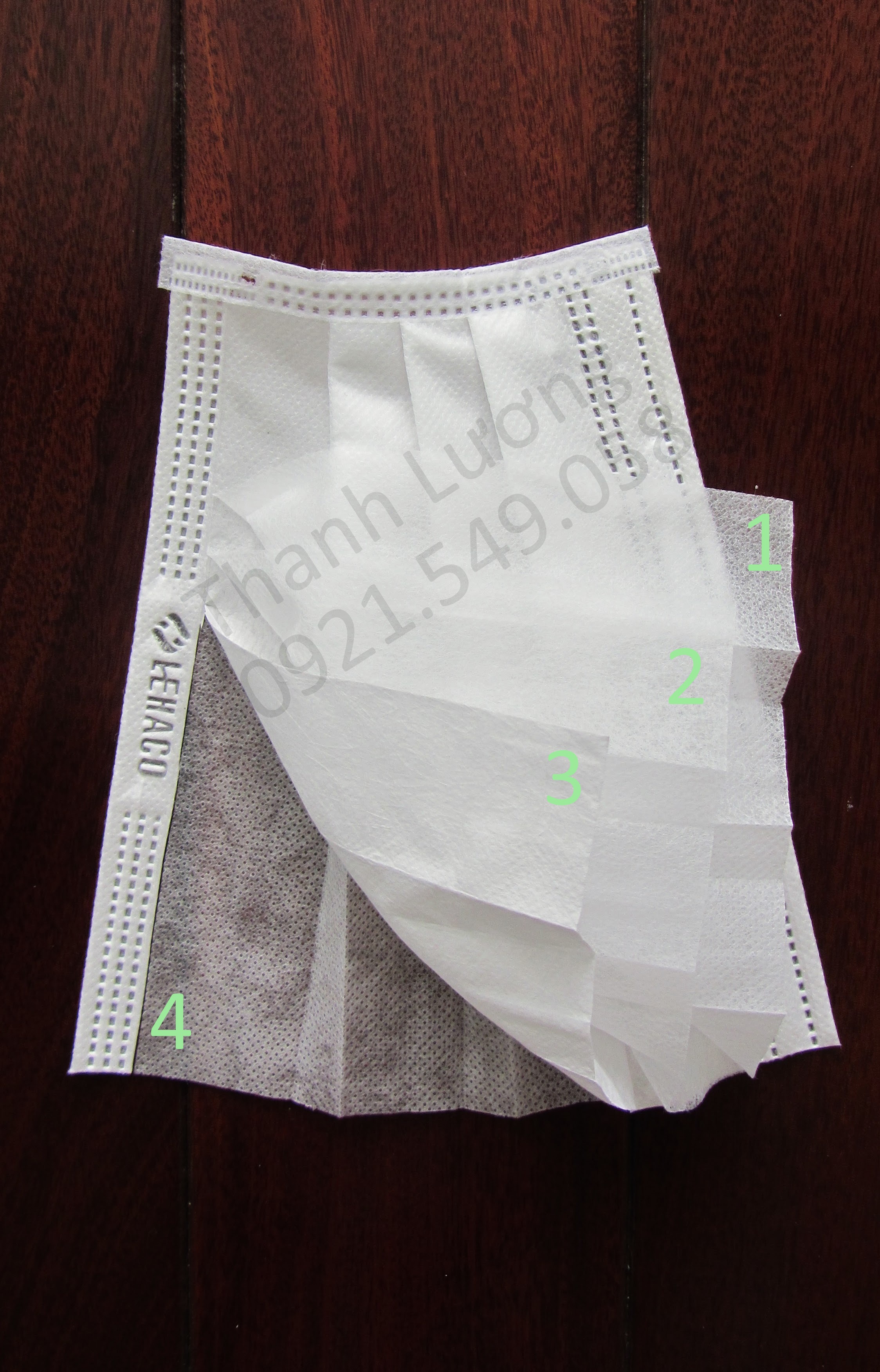 Khẩu trang y tế LEHACO 4 lớp (trắng - 50 cái)