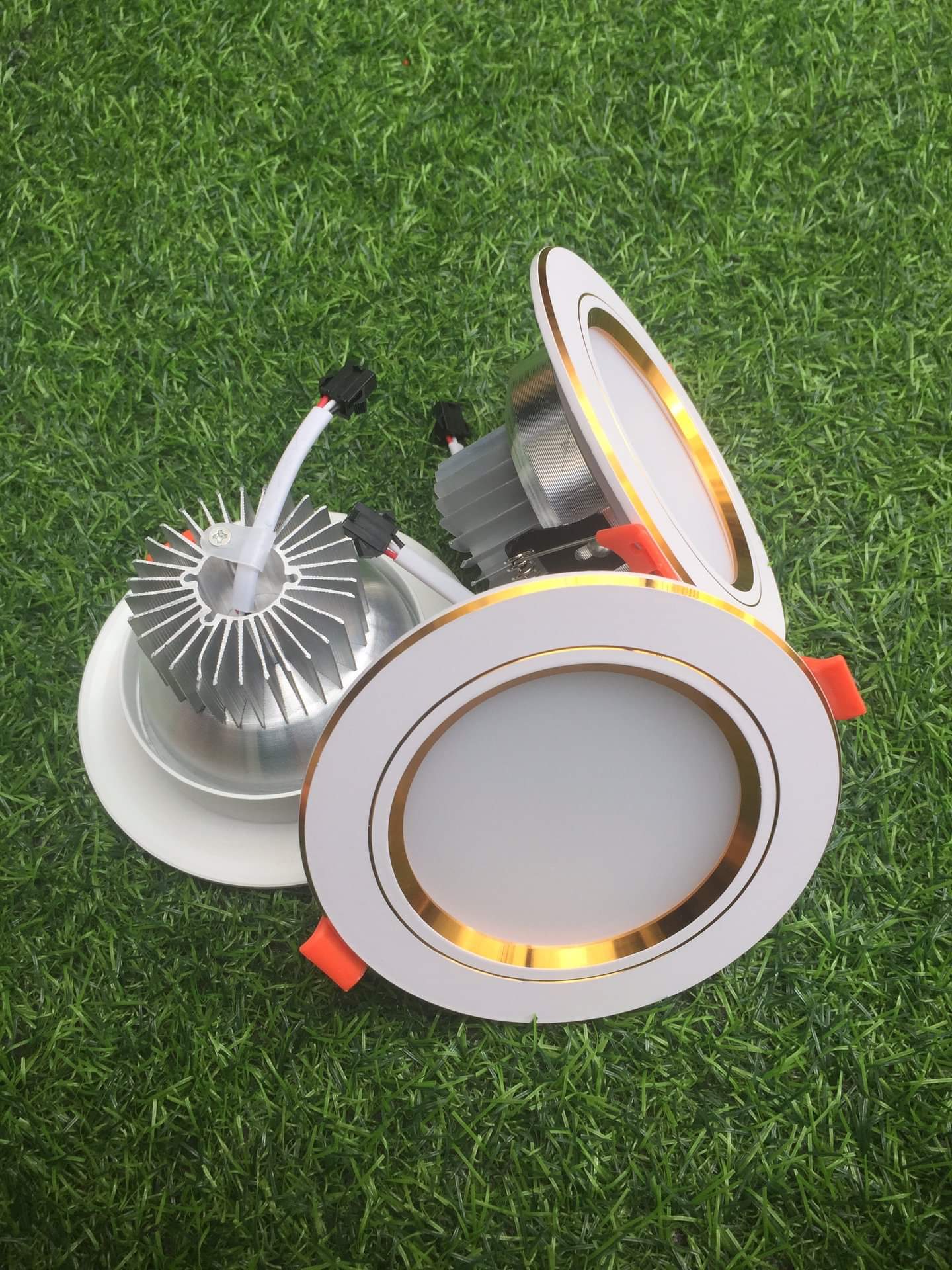 Combo 20 đèn âm trần 7w 3 chế độ sáng