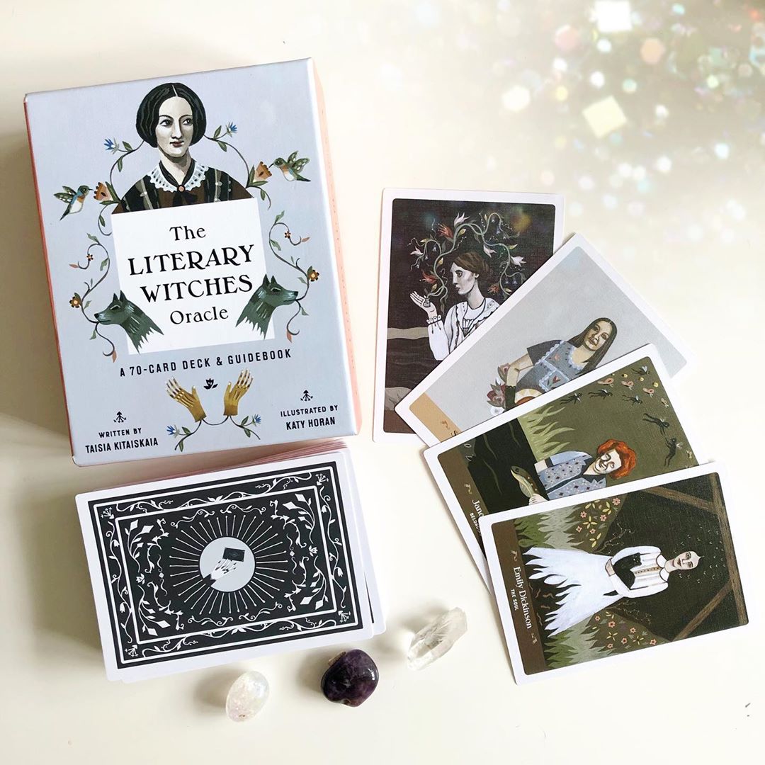 Bộ bài Literary Witches Oracle V17