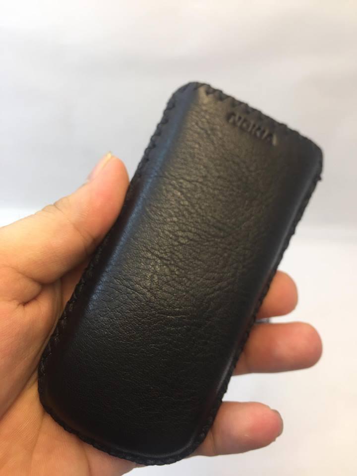 Bao da cầm tay cho Nokia 6700