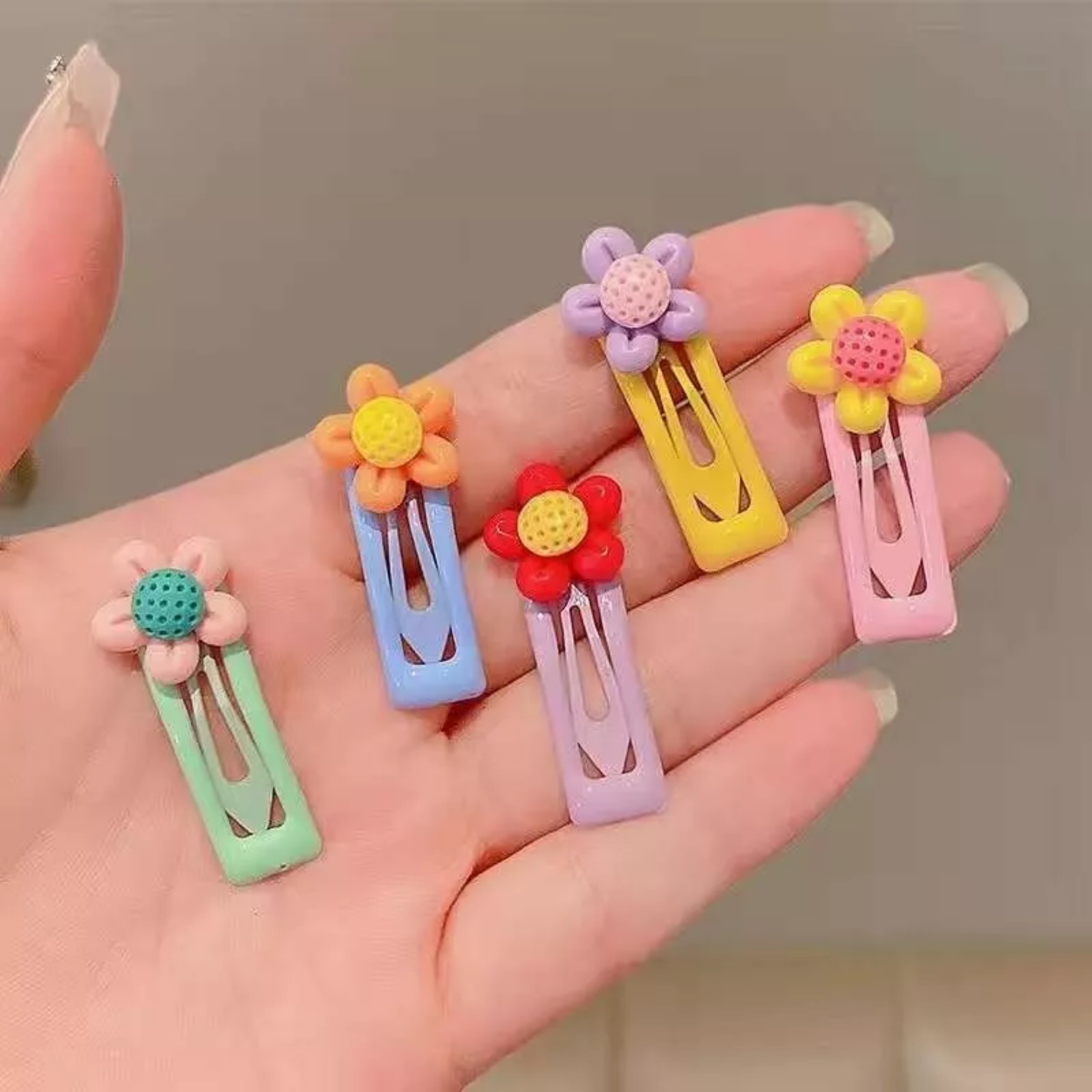 (Phụ kiện) Vỉ 5 kẹp tóc đáng yêu cho bé gái