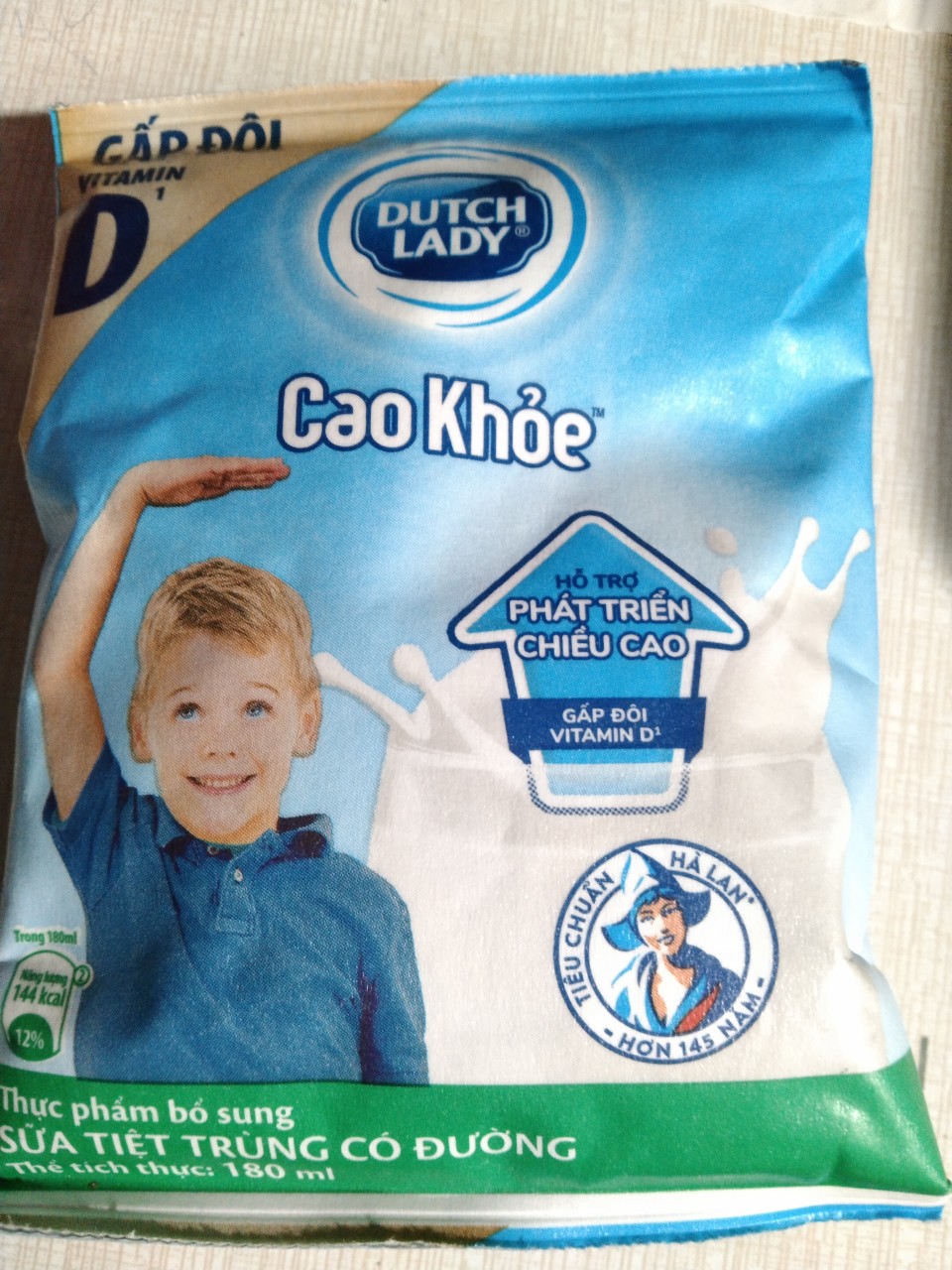 sữa tươi cao khỏe dutch lady(180ml x 24 gói)