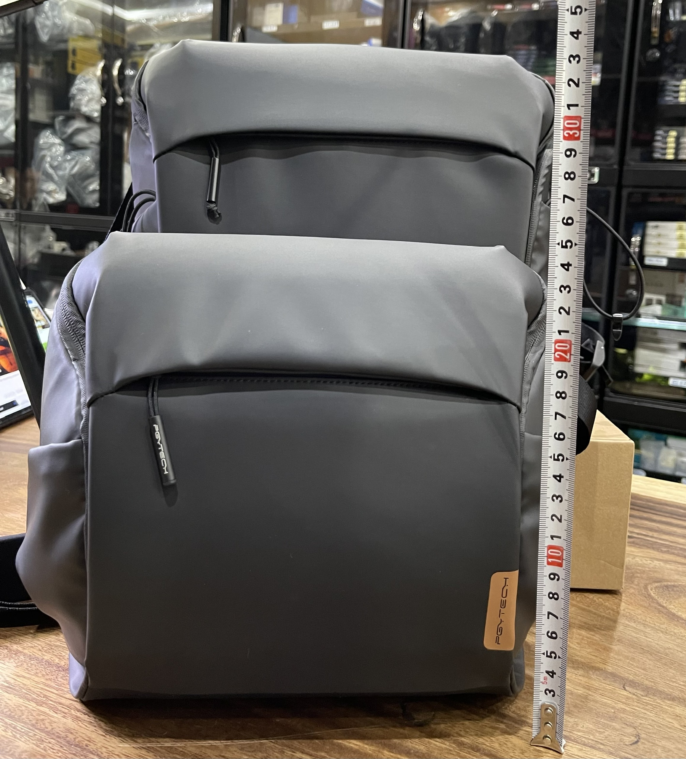 Túi máy ảnh PGYTECH OneGo Shoulder Bag 10L (Obsidian Black)