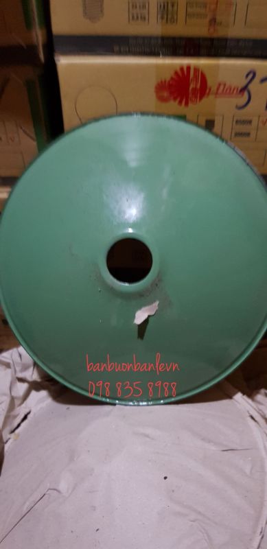 Chao đèn tráng men