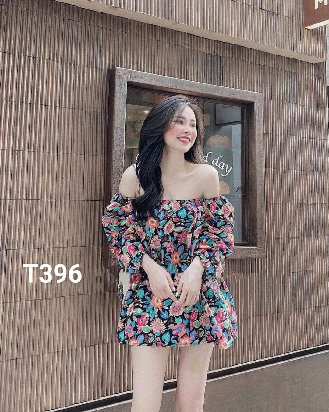 Đầm xòe cup ngực lụa 3d có mút màu y hình T396