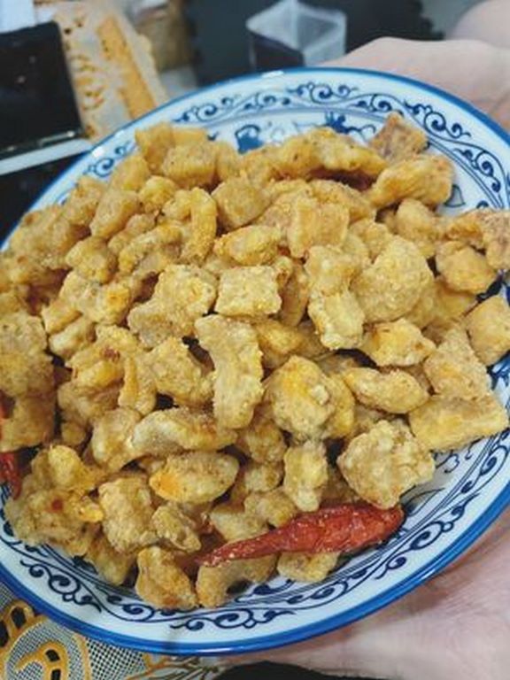 Tóp Mỡ Sấy Trứng Muối - Ngon Mê Ly 100G