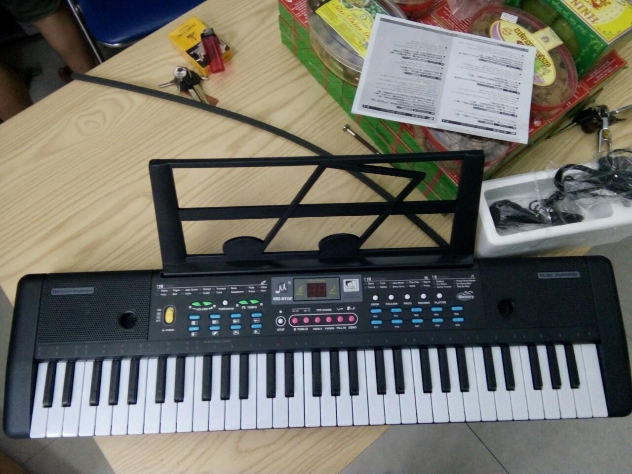 Đàn PIANO cho người mới học đàn, Đàn 61 phím