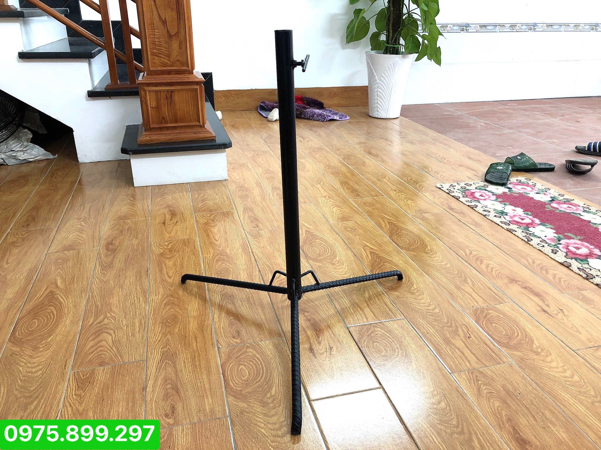 Chân quạt công nghiệp