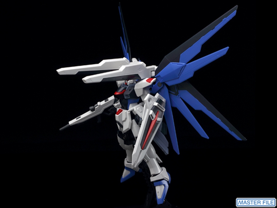 Mô hình lắp ráp HG ZGMF-X10A Freedom (Tặng Base)