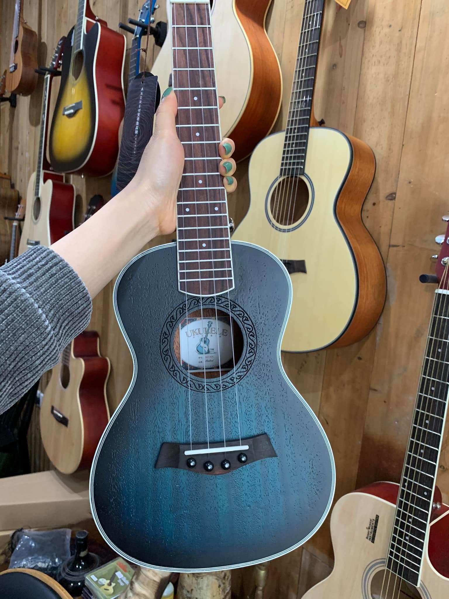 ĐÀN UKULELE TENOR 26INCH ANDREW 905
