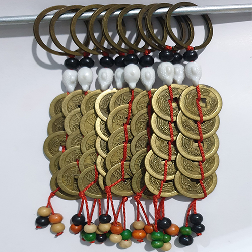 Móc khóa 5 - 3 đồng xu cổ dây đỏ