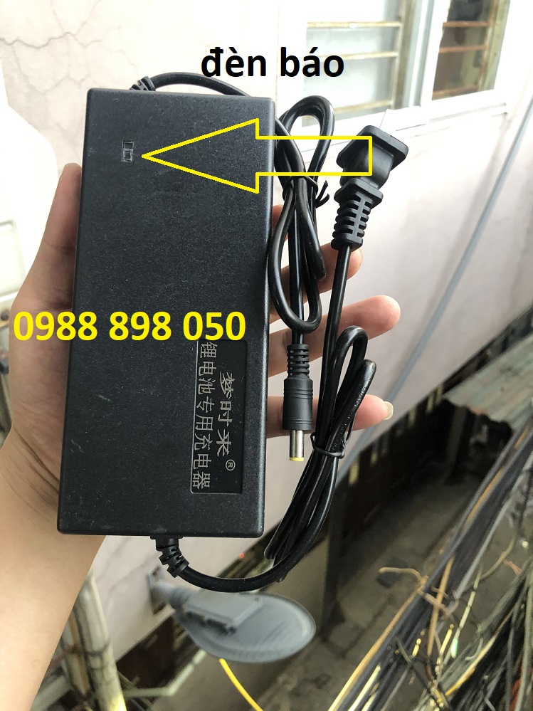 sạc xe điện 42v 2a