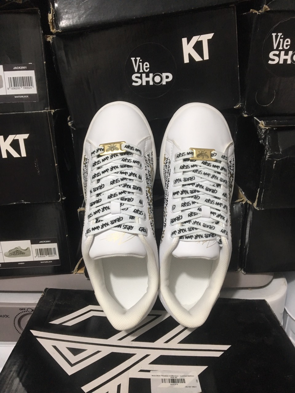 xả kho Giày sneaker Đom Đóm Sneaker  SIZE 37
