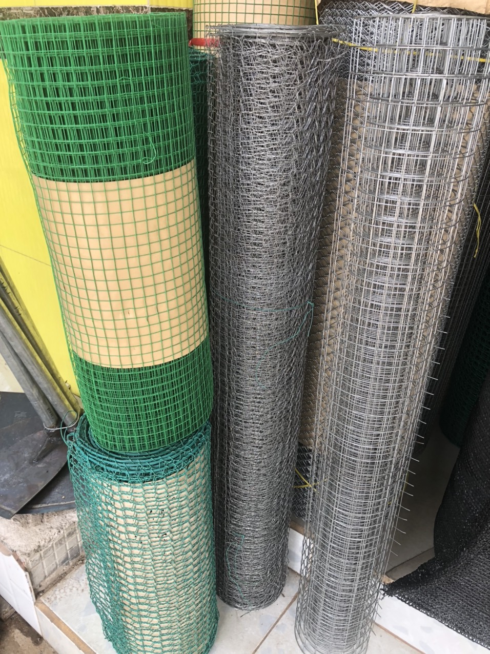 Lưới mắt cáo sắt 100cm