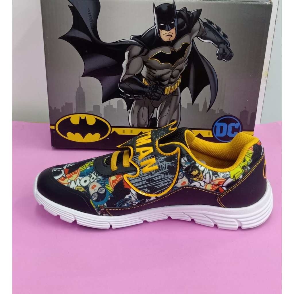 [TT] GIÀY THỂ THAO BÉ TRAI BATMAN DSB136399 (Size 30 - 37) 21731