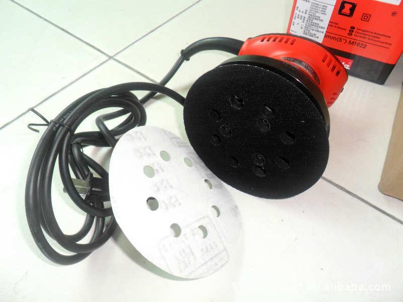 Máy chà nhám quý đạo tròn Maktec MT922