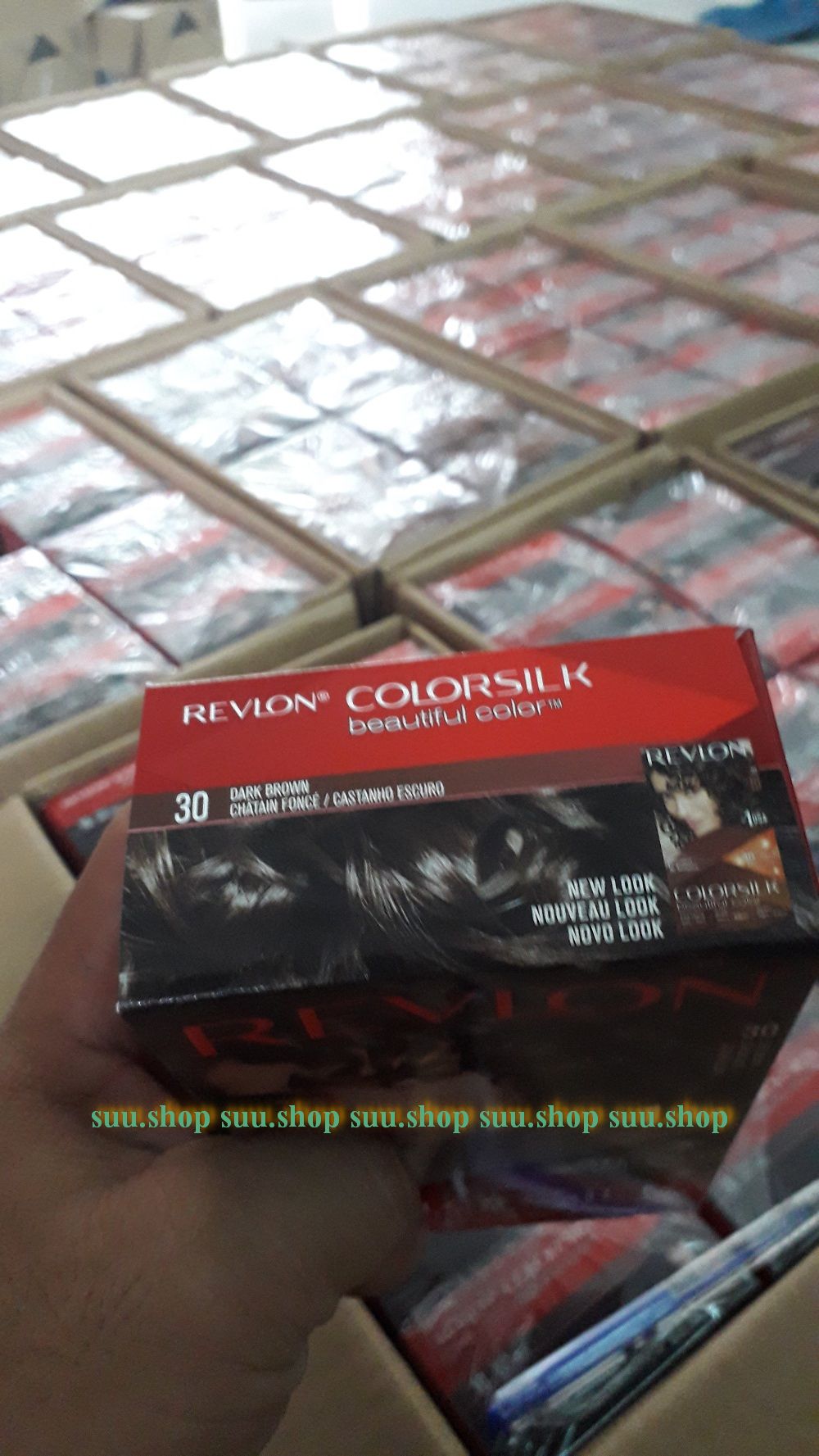 Thuốc nhuộm tóc Revlon số 30 nâu sậm