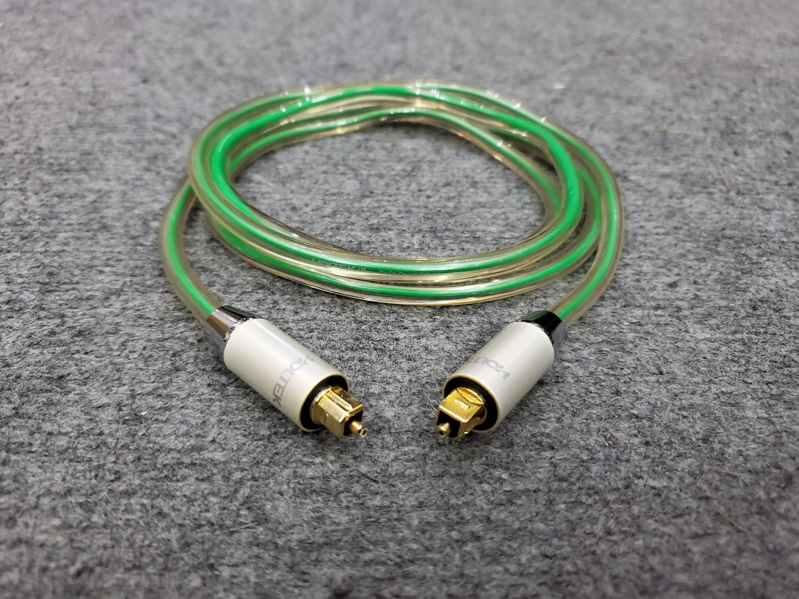 Dây Cáp Quang (Optical) Holtek Mỹ 1.5m