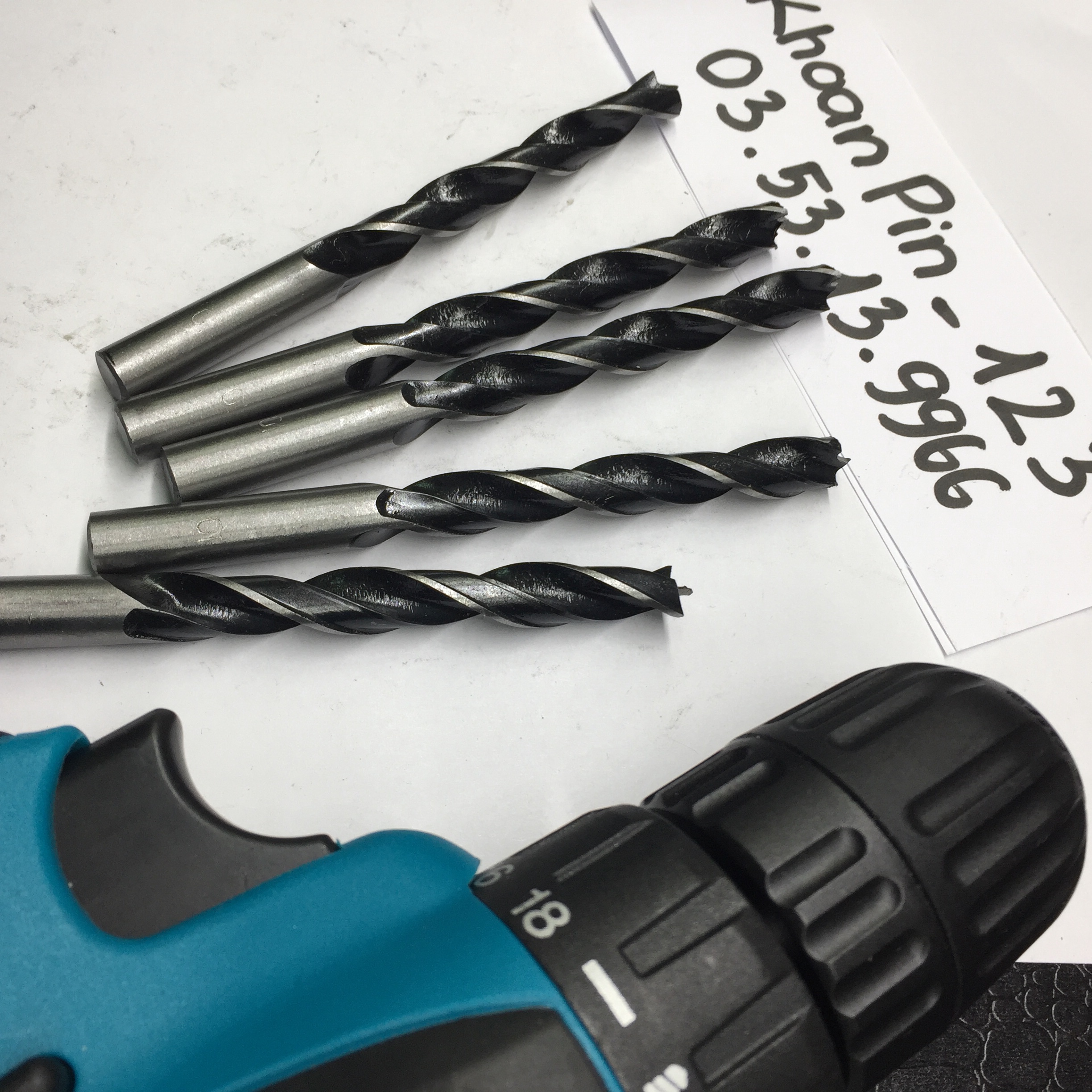 Mũi khoan gỗ bằng thép gió size 6mm