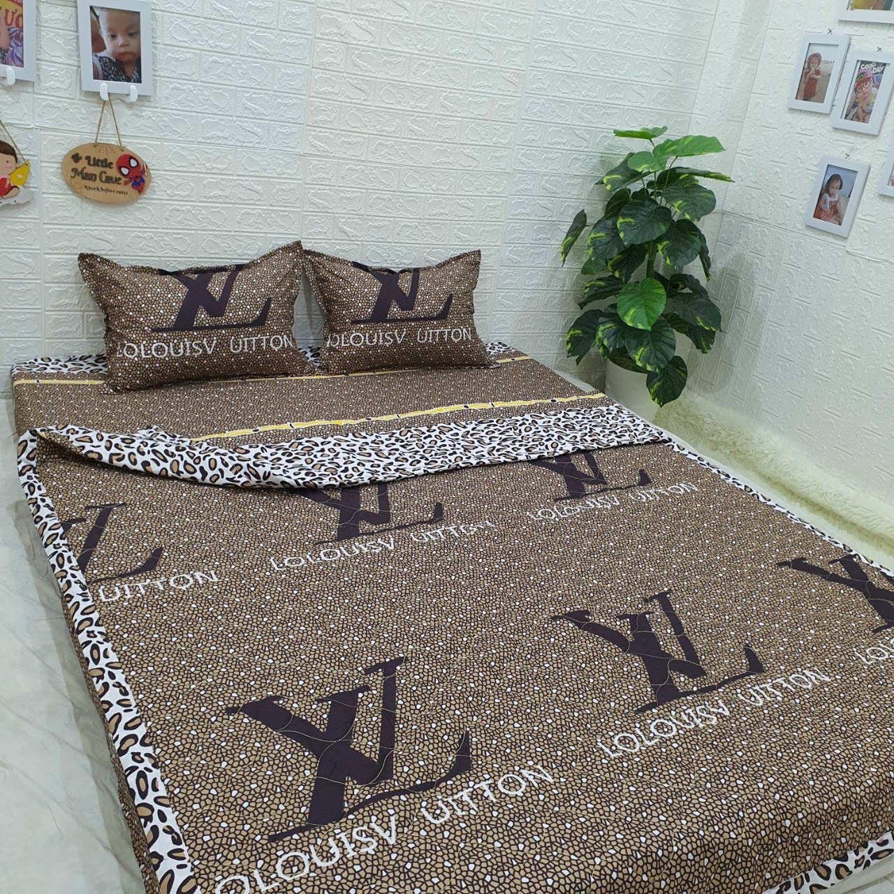 Bộ Chăn Ga Gối Cotton Poly - LV Sao ( 3 Món , 4 Món , 5 Món ) Tiệm Nhà Cá