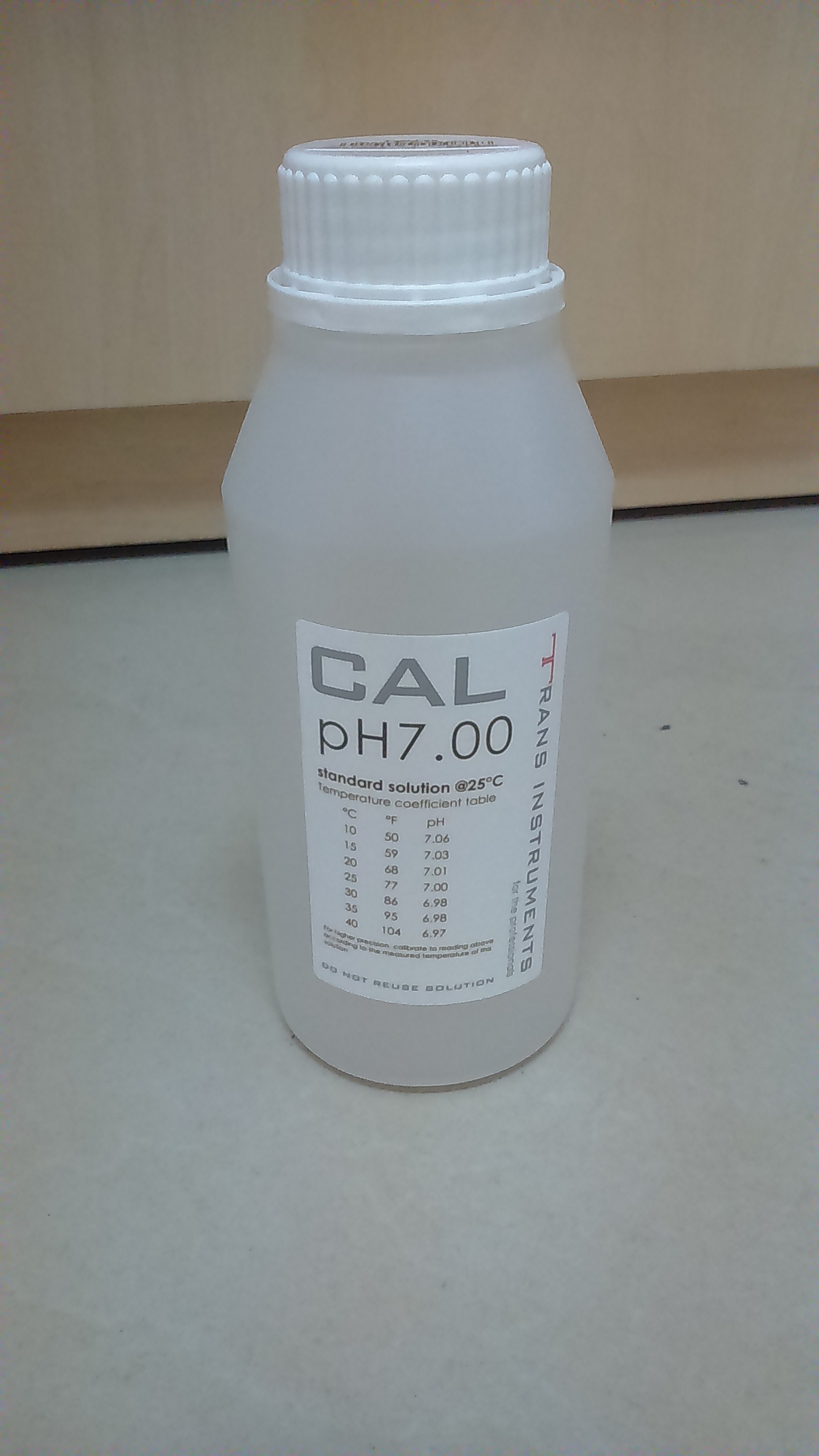 Dung dịch chuẩn pH 7.00 500ml Trans Instruments