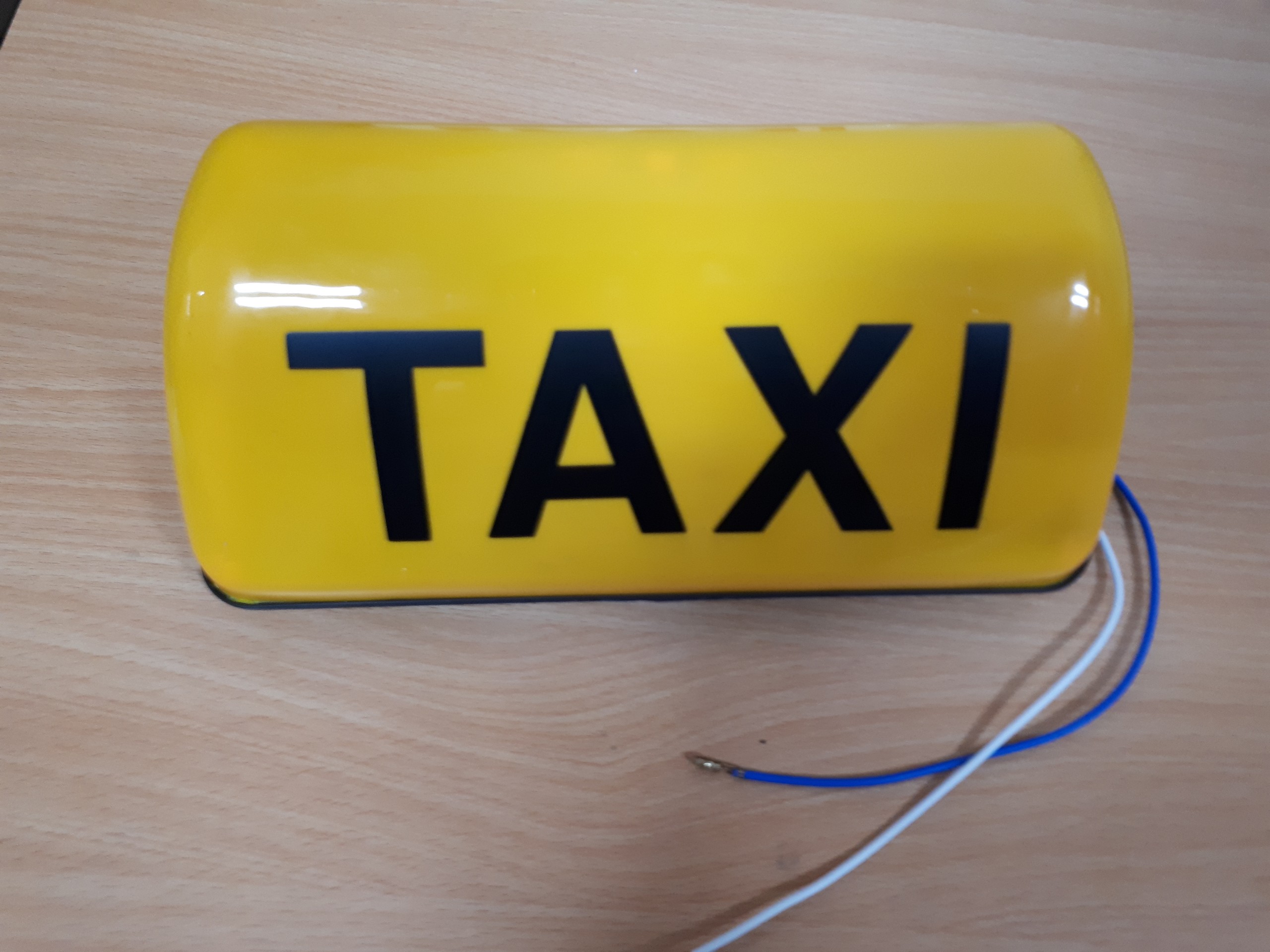 Mào Taxi VÀNG Có Đèn Đế Nam Châm