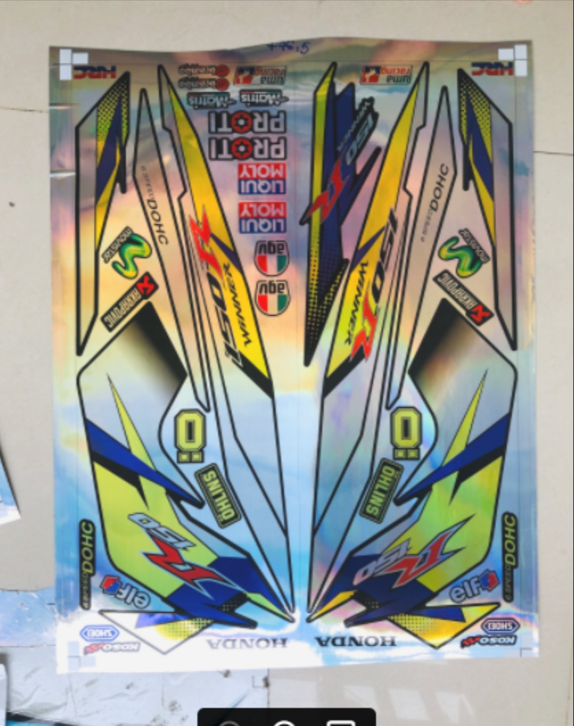 Tem rời winner R Crom titan bảy màu