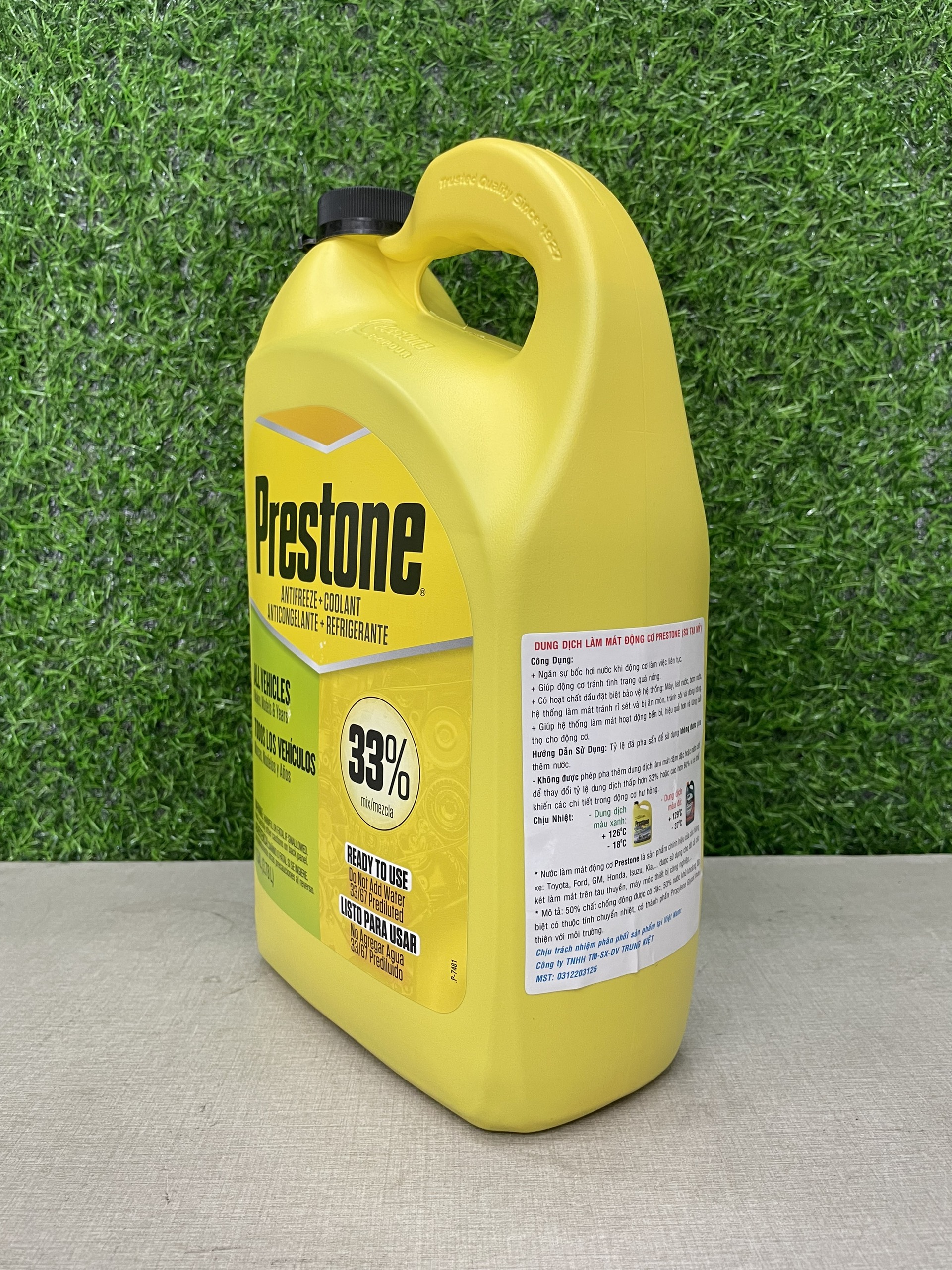 [ HÀNG CHÍNH HÃNG ] Nước Làm Mát Động Cơ Cao Cấp Prestone 33% Màu XANH (3.78 lít) - Nhập Khẩu USA