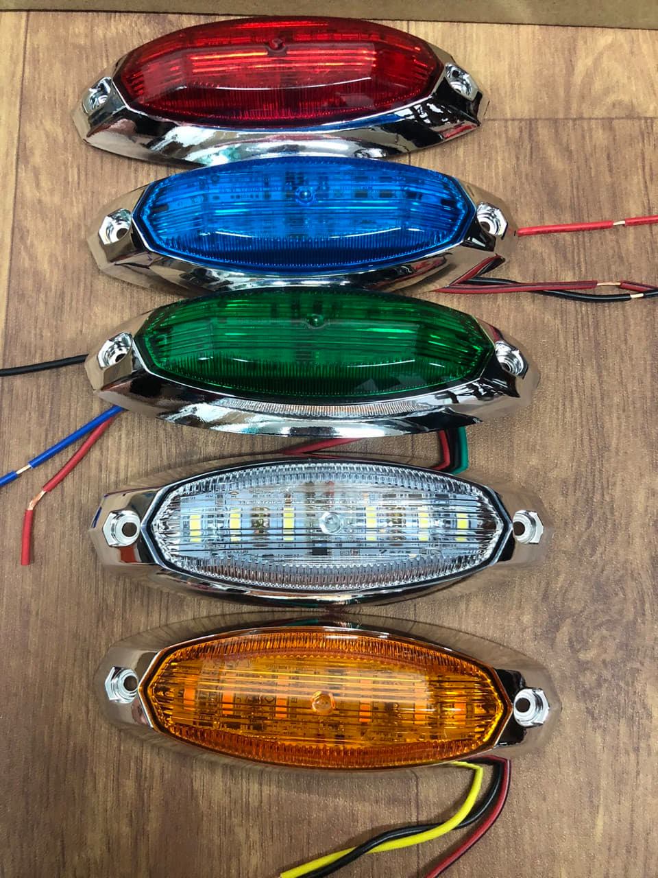 đèn chớp nóc 4022
