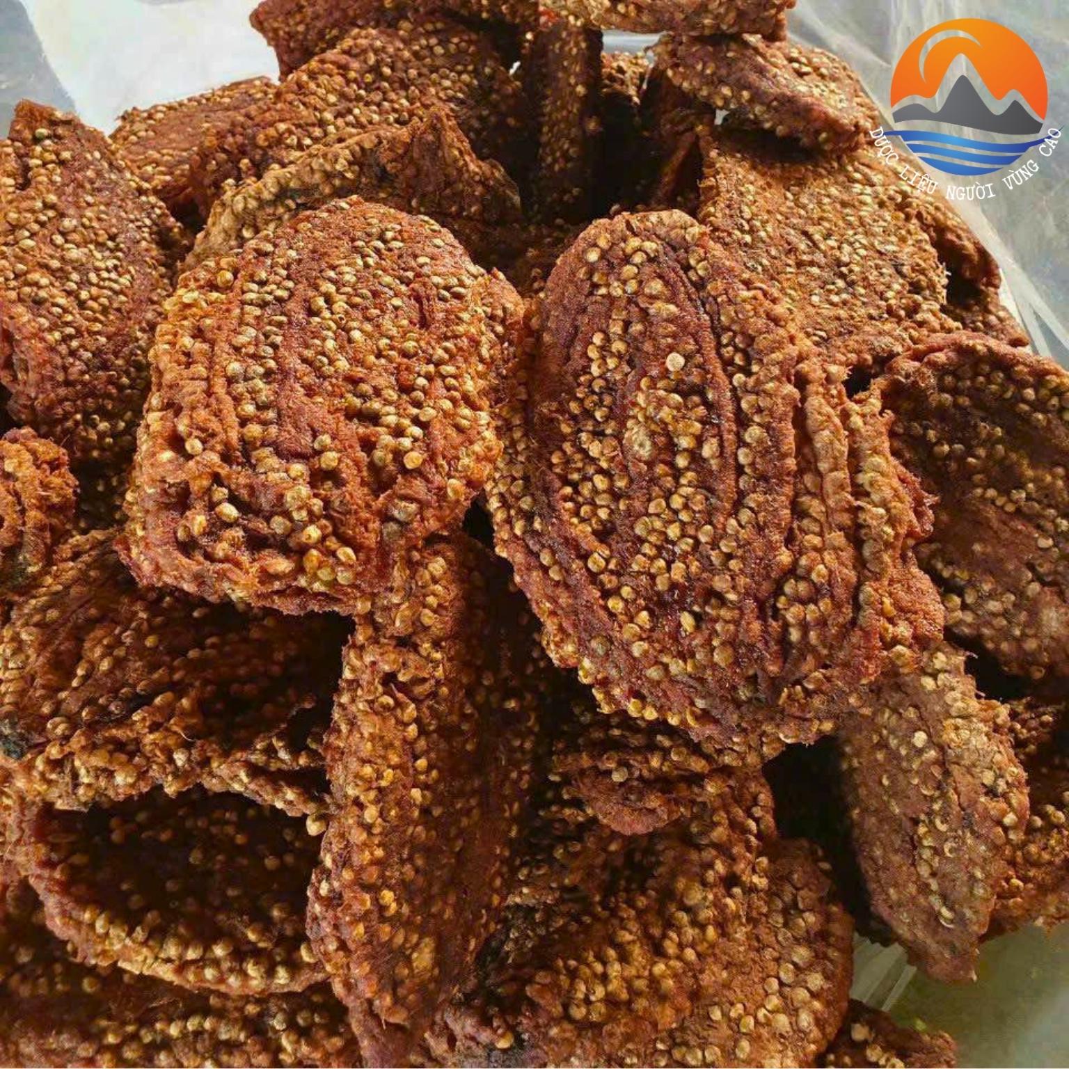 Chuối Hột rừng Ép miếng sấy khô ngâm rượu . Đồ ngâm rượu chuối hạt rừng