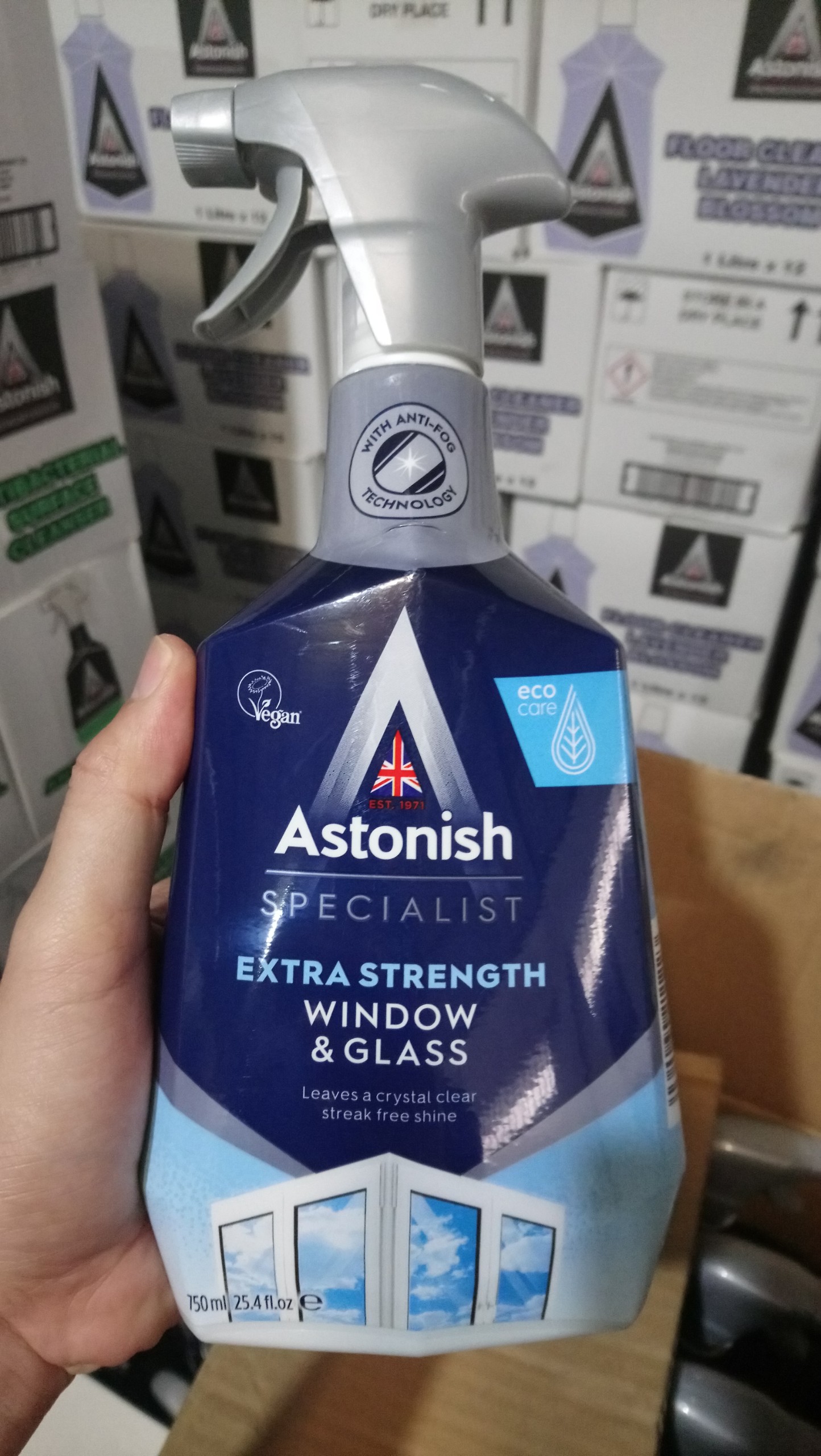 Bình xịt vệ sinh kính Astonish C6950