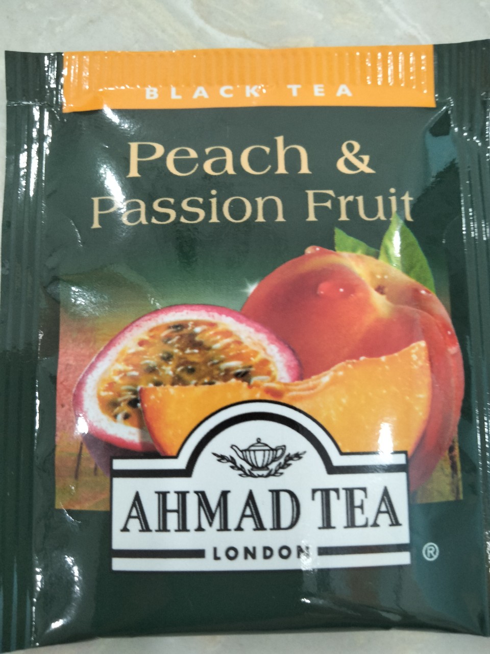 TRÀ AHMAD ĐÀO VÀ CHANH DÂY 40G