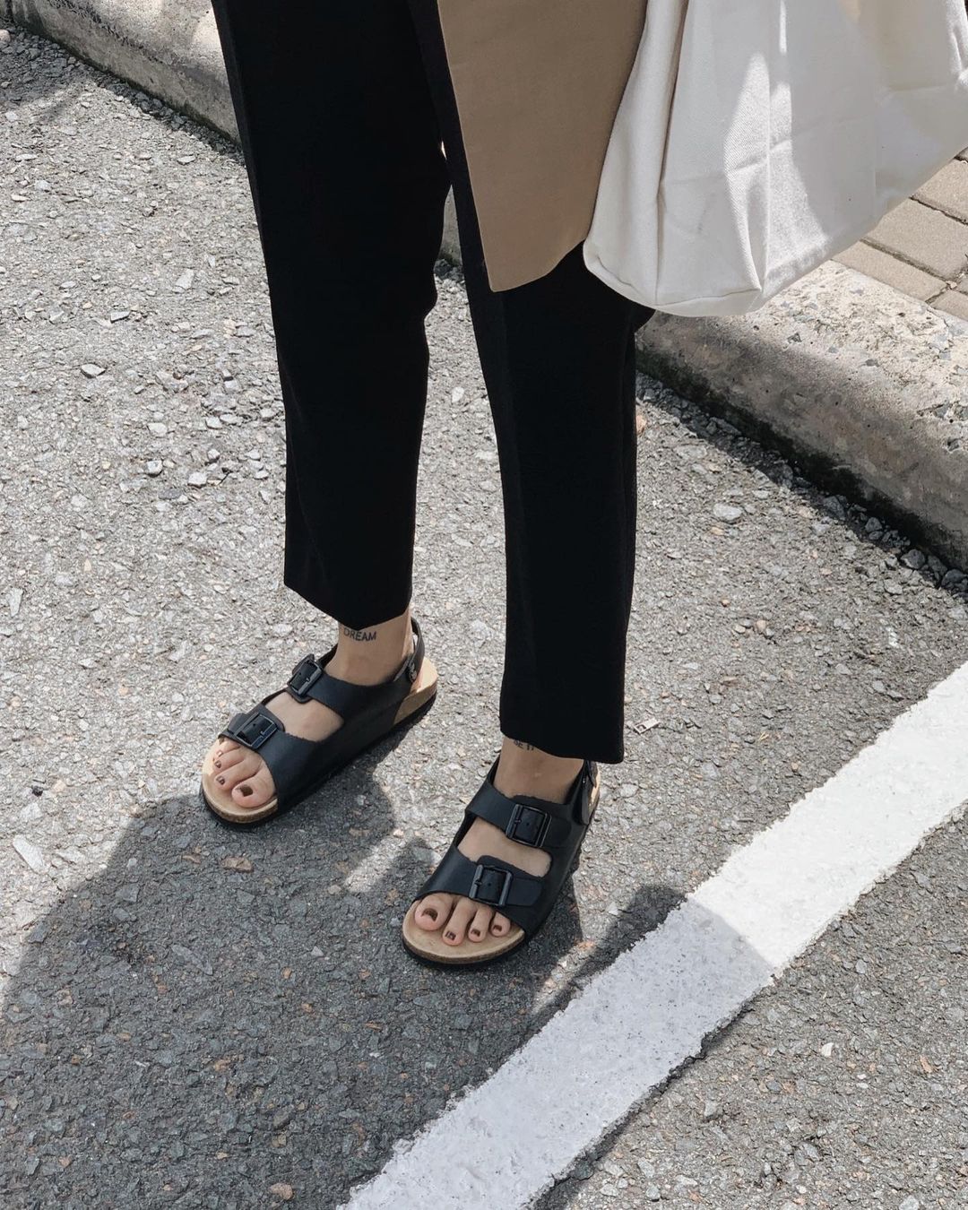 Giày Sandal Unisex 2 khóa da bò rêu đế trấu