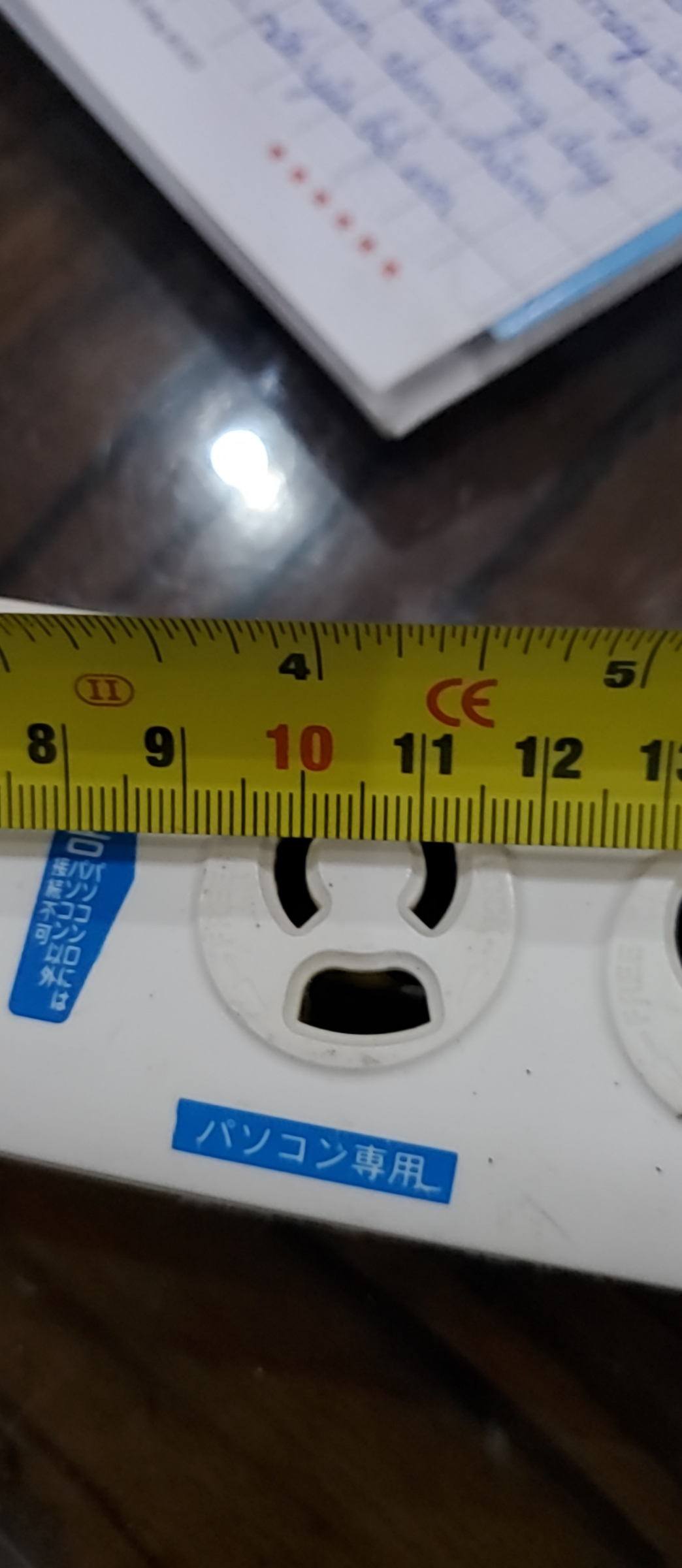 Phích cắm 3 chân xoay kiểu Nhật