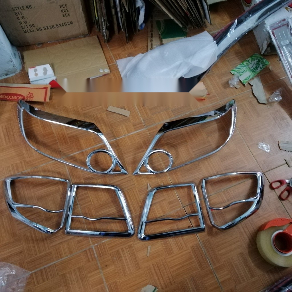 Ốp viền đèn pha, đèn hậu xe toyota fortuner 2012- 2015