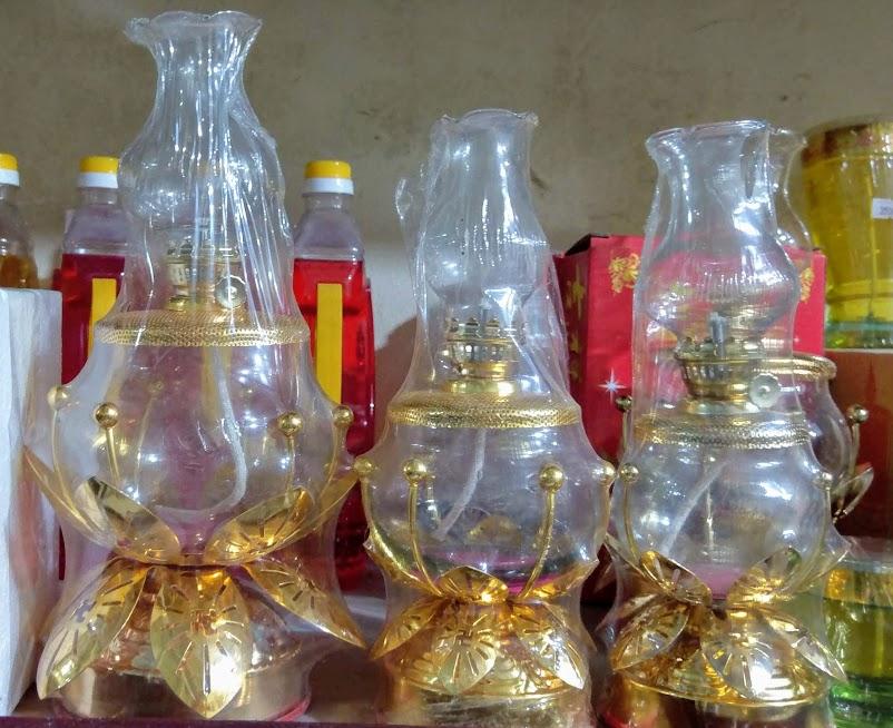 ĐÈN DẦU CÁT TƯỜNG LƯU LY LOẠI TO 02