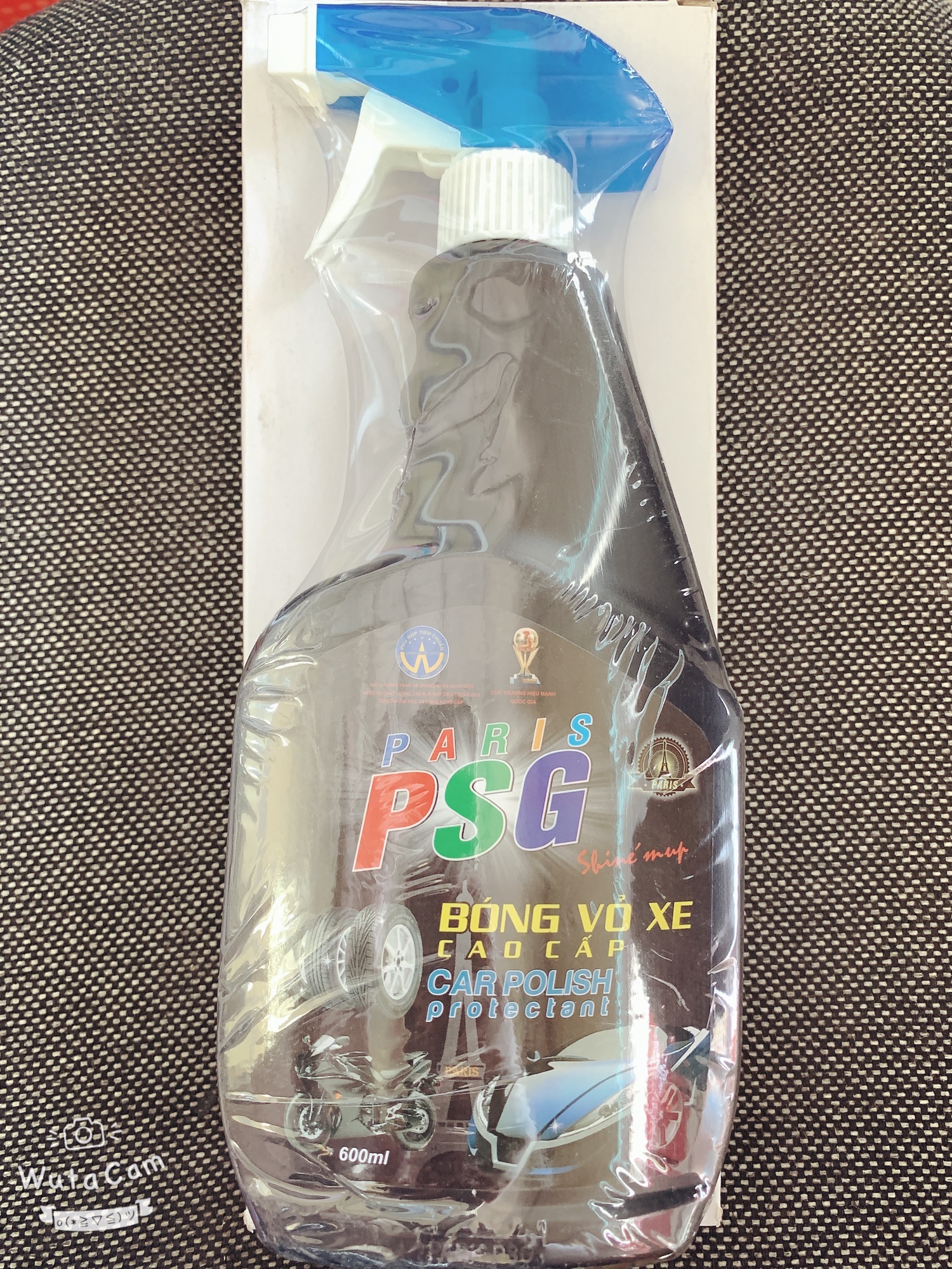 Xịt bóng vỏ xe cao cấp PARIS PSG 600ML
