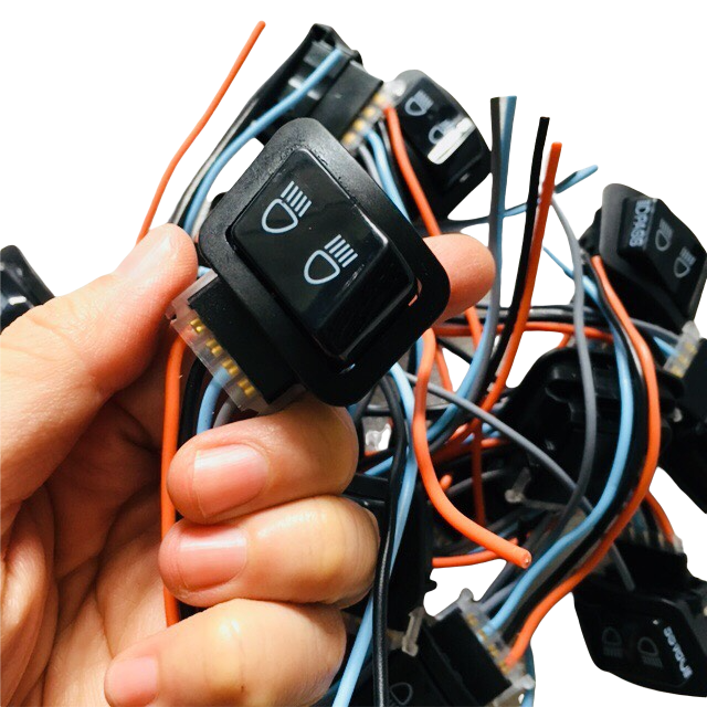 Công Tắc Passing Gắn Chế Xe Máy [ Kèm Giắc ]