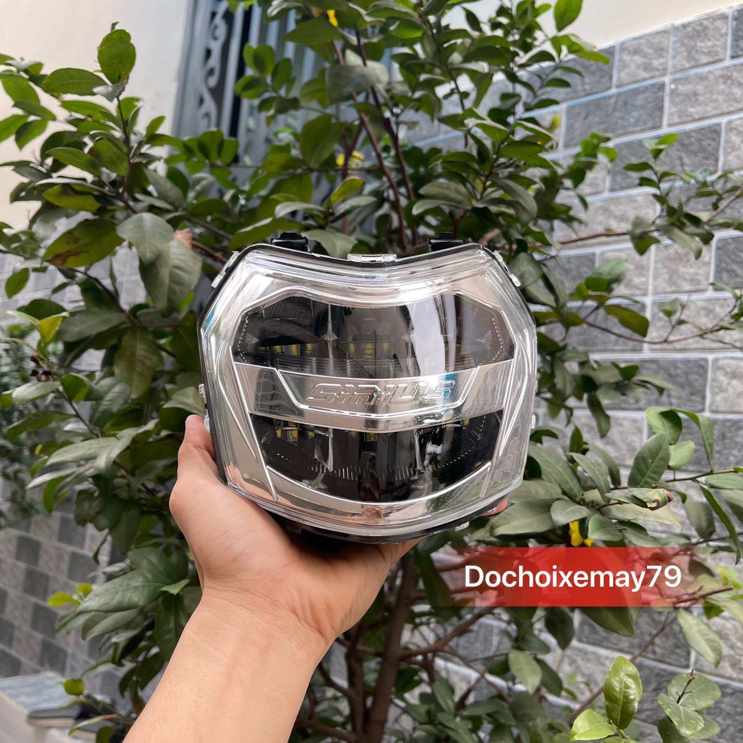 Pha đèn led 2 tầng gắn Sirius Fi