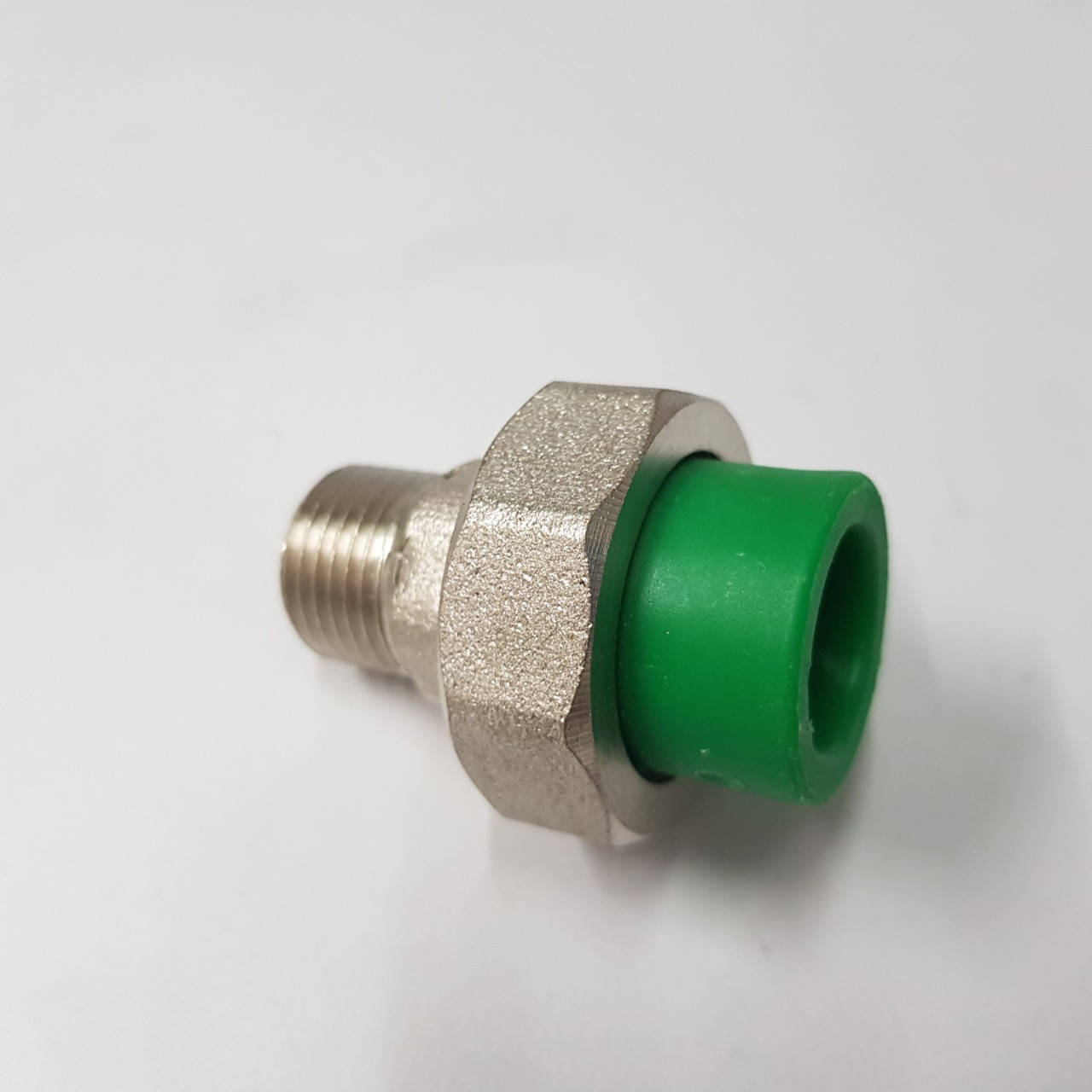 Rắc co ren ngoài 20*1/2 - Xanh PPR -