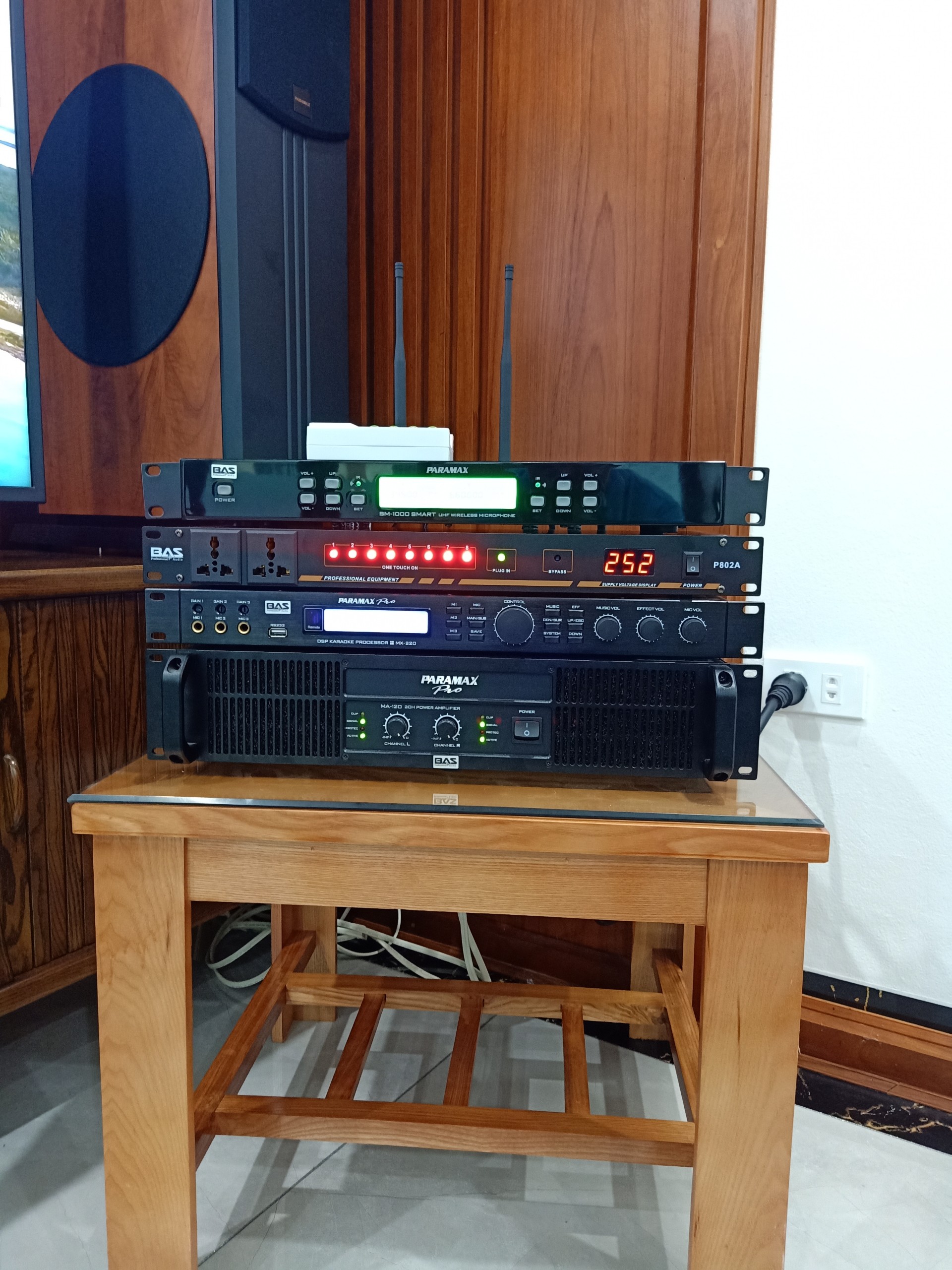 Micro không dây Paramax SM-1000 Smart ( Hàng Chính Hãng) mic karaoke paramax SM1000