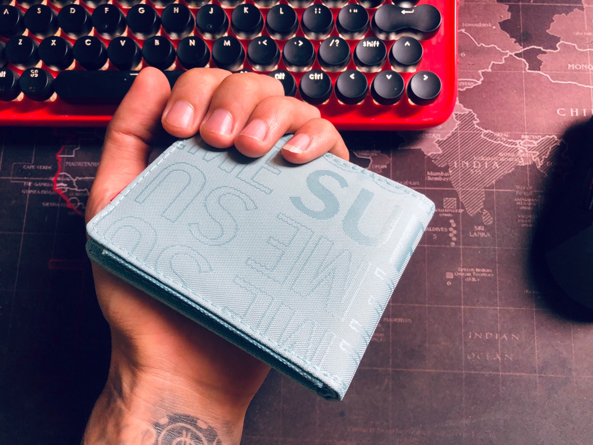 Ví nam nữ Supreme Wallet SS19